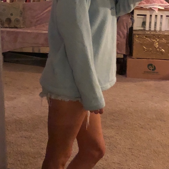 🐬 Baby Blue Florida Dolphin Pullover Sweater - Picture 4 of 7